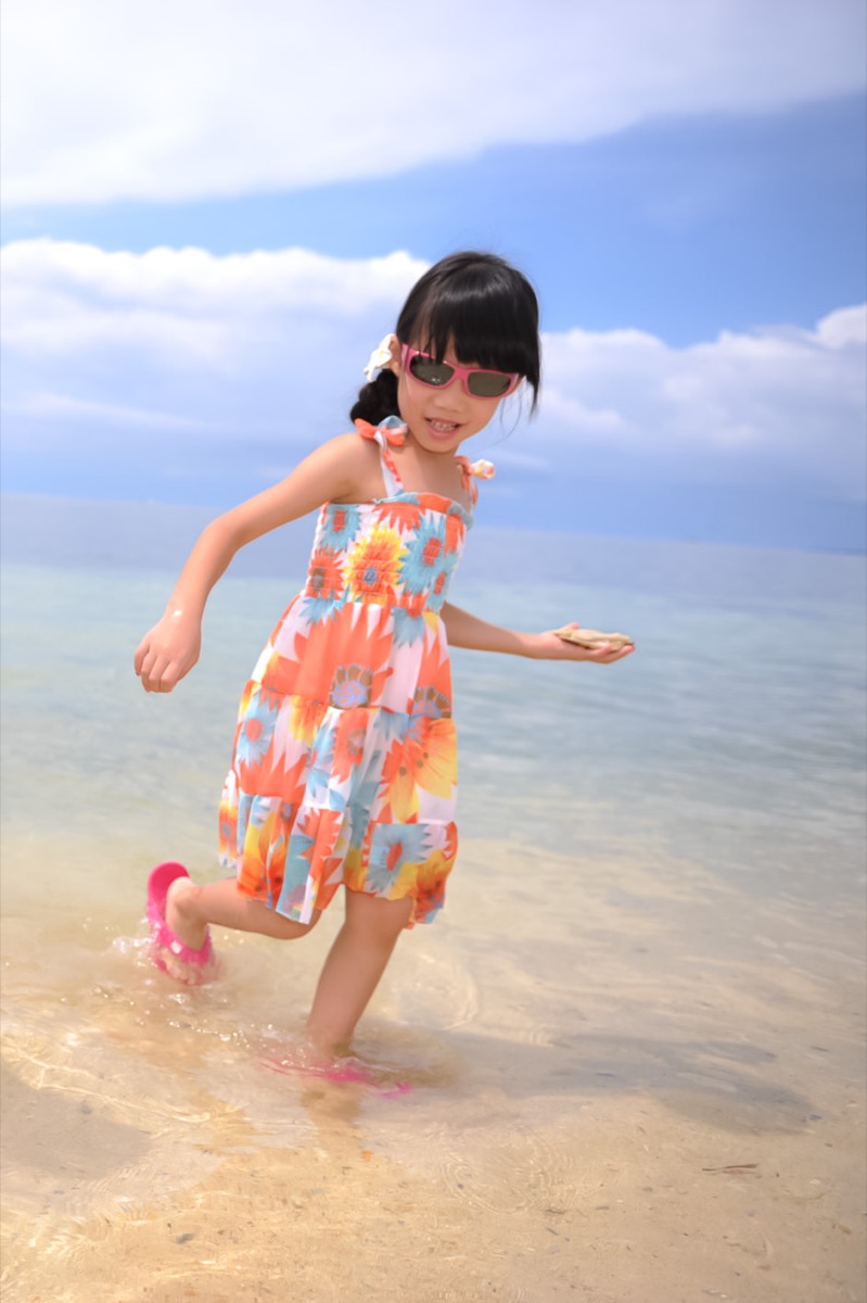 海灘玩水親子寫真|海邊家庭攝影|親子寫真|家庭攝影|小巴老師|第 26 張