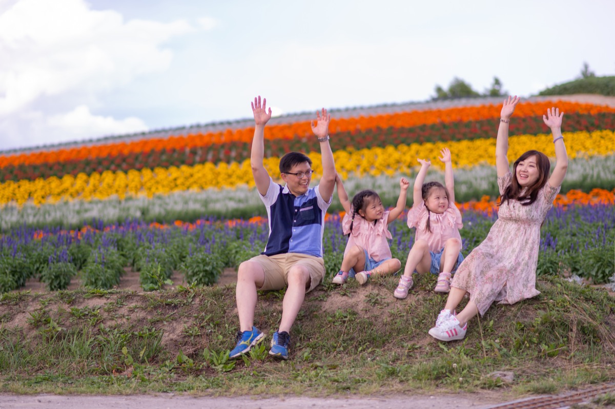 日本北海道夏季東北親子寫真｜花海、草原、自然旅拍｜親子寫真｜家庭攝影｜小巴老師｜第 16 張