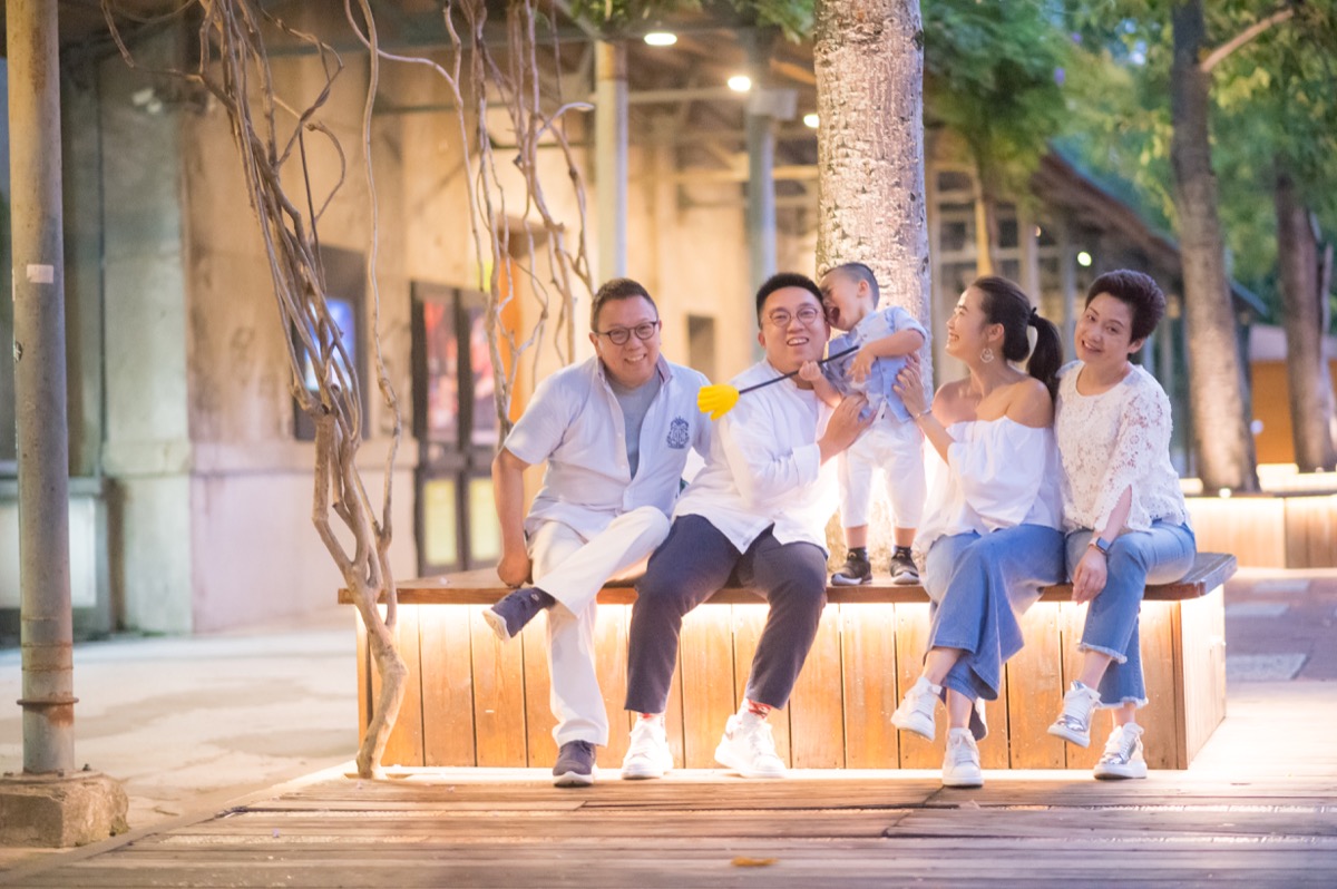 台北親子寫真|城市公園、街景與家庭旅拍|親子寫真|家庭攝影|小巴老師|第 20 張