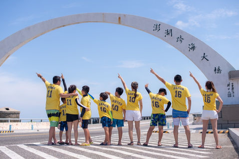 澎湖親子寫真｜離島海邊、沙灘與家庭旅拍｜親子寫真｜家庭攝影｜小巴老師｜第 35 張