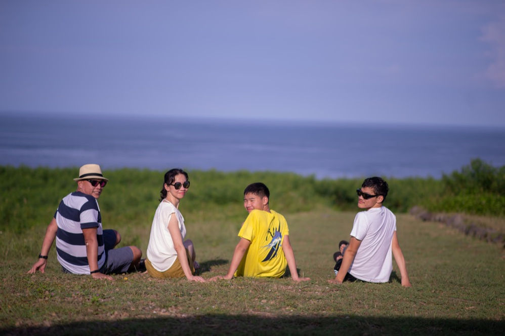 澎湖親子寫真｜離島海邊、沙灘與家庭旅拍｜親子寫真｜家庭攝影｜小巴老師｜第 59 張