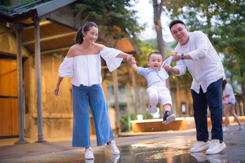 台北親子寫真｜城市公園、街景與家庭旅拍｜親子寫真｜家庭攝影｜小巴老師｜第 24 張
