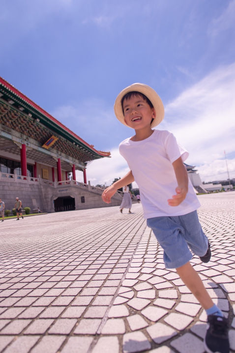 台北親子寫真｜城市公園、街景與家庭旅拍｜親子寫真｜家庭攝影｜小巴老師｜第 83 張