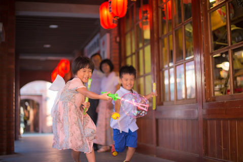宜蘭親子寫真｜自然風景、農場與家庭旅拍｜親子寫真｜家庭攝影｜小巴老師｜第 64 張